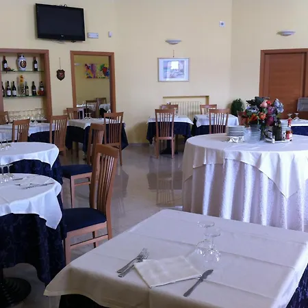 Hotel Atleti - Disponibile stazione ricarica auto elettriche --3